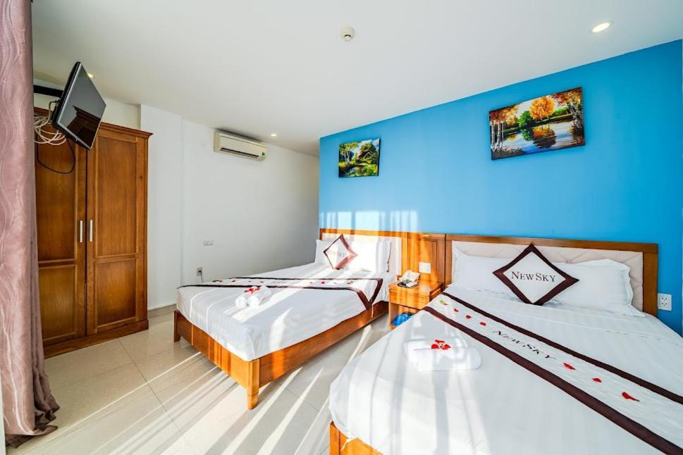 New Sky Hotel Da Nang Bagian luar foto