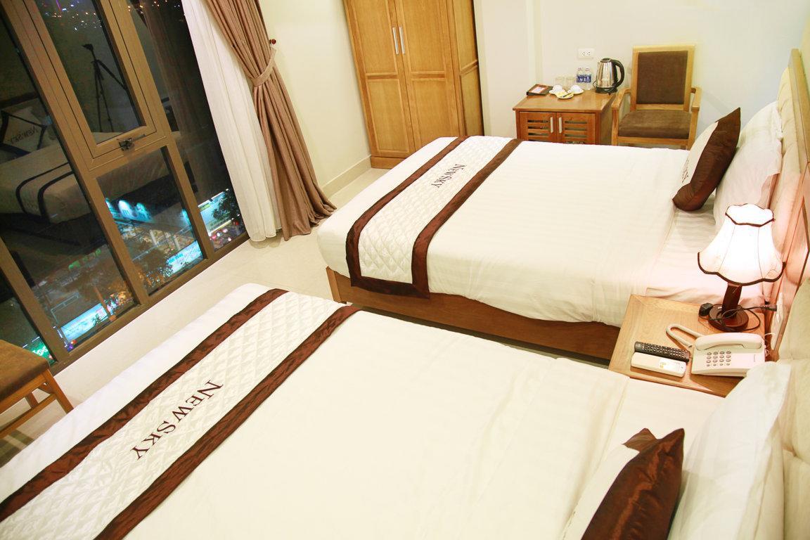 New Sky Hotel Da Nang Bagian luar foto